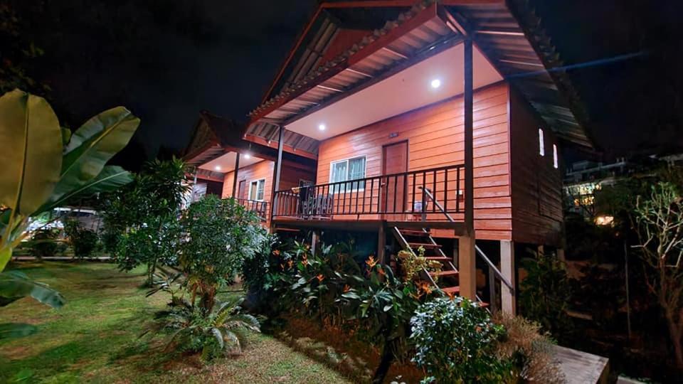 Pasanchai Bungalow Vang Vieng Exterior photo