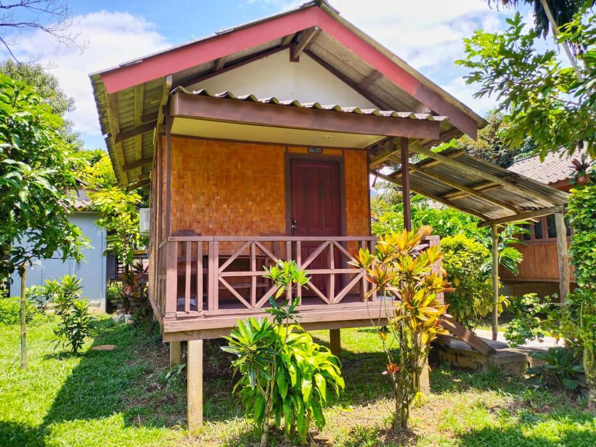 Pasanchai Bungalow Vang Vieng Exterior photo